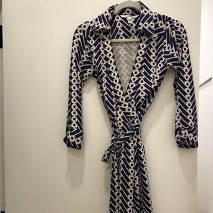 DVF Size 10 silk dress